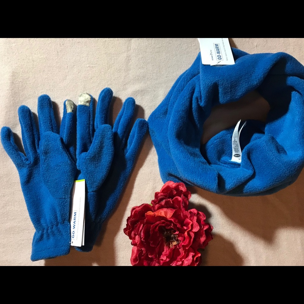 Scarf and Glove Set